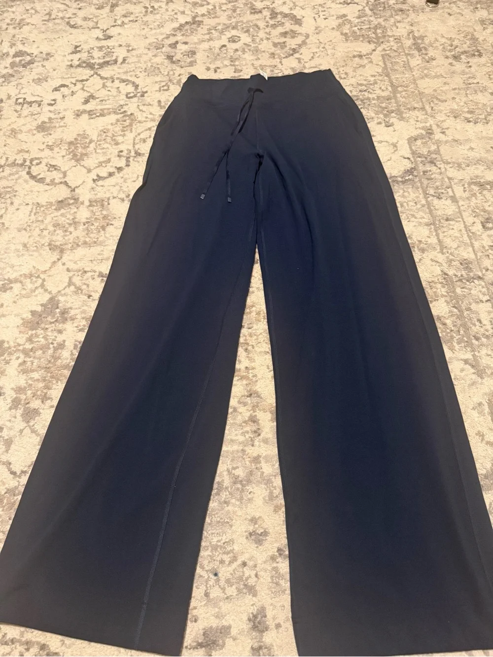 Groove Wide-Leg High-Rise Pant